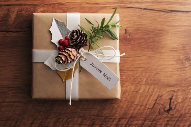 おしゃれなラッピングのアイデアは？箱や袋を使ったアレンジ方法をご  