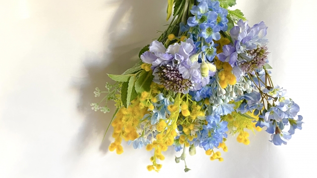 春の花の花束
