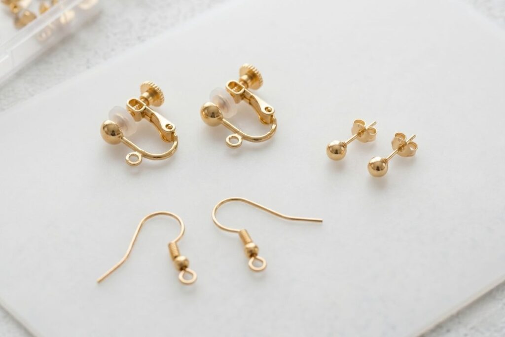 ハンドメイドアクセサリー金具の選び方ピアス・イヤリング金具のイメージ